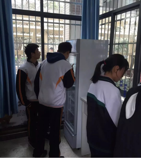 图片10.png